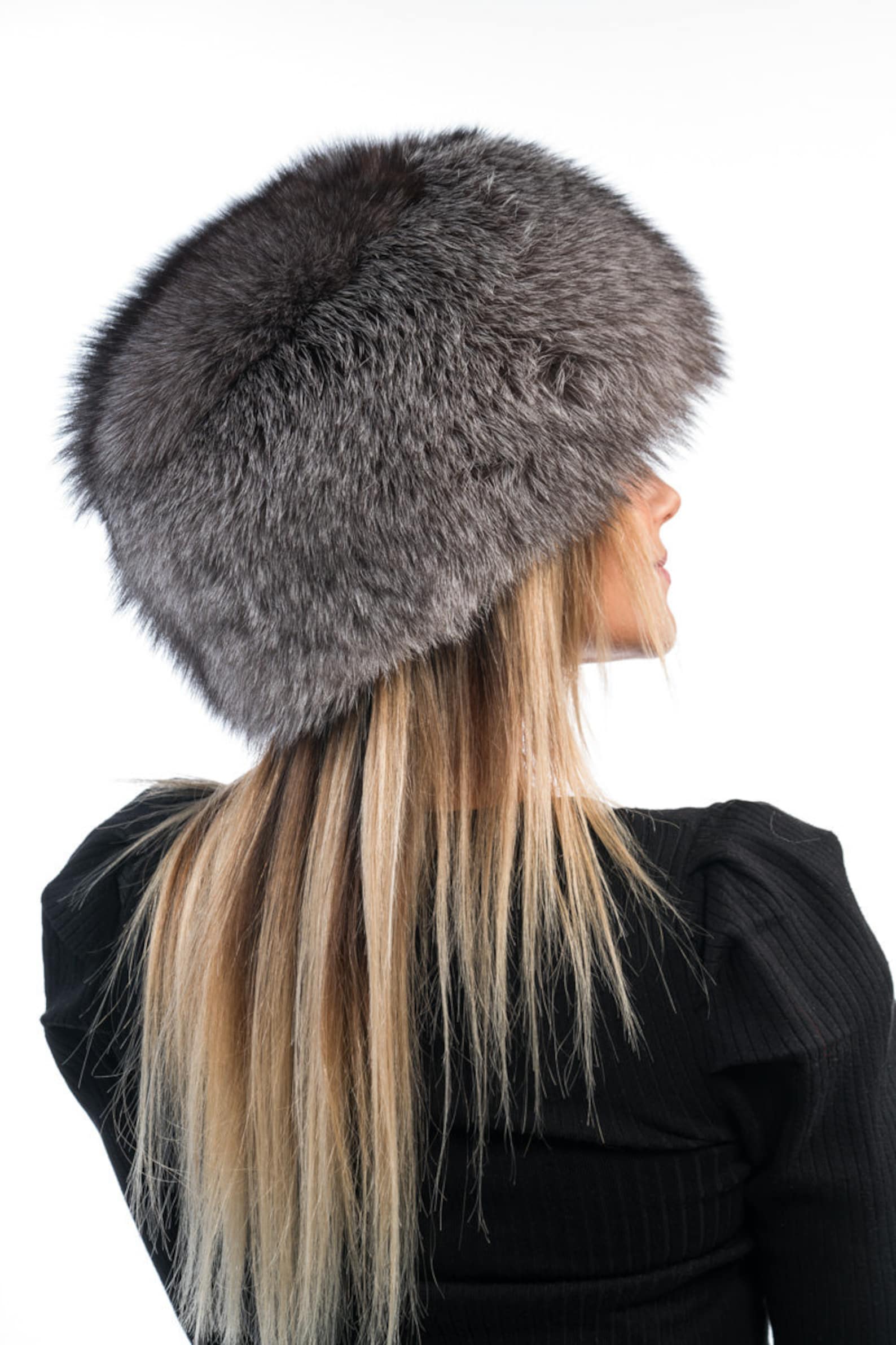 Elegant Real Fox Fur Hat Frost Full Skin - Handcrafted Elegance for Winter Chic - Ethically and Organically Farmed Fox Fur