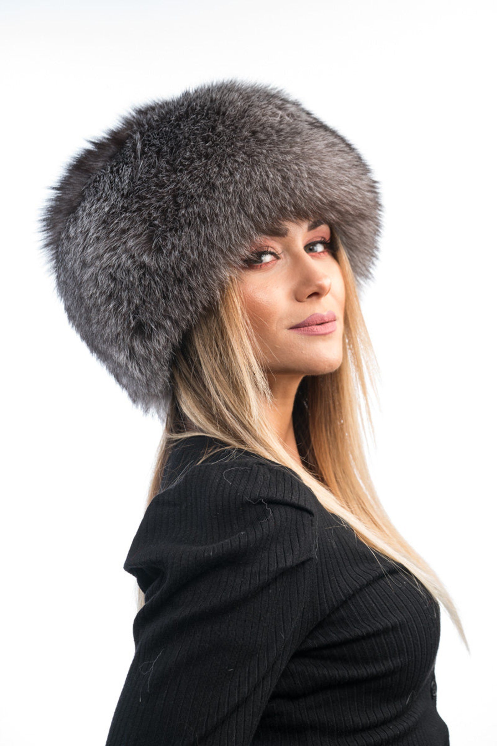 Elegant Real Fox Fur Hat Frost Full Skin - Handcrafted Elegance for Winter Chic - Ethically and Organically Farmed Fox Fur