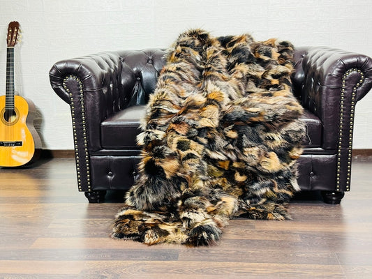 CROSS NATURAL DOUBLE SIDED Fox fur throw blanket
