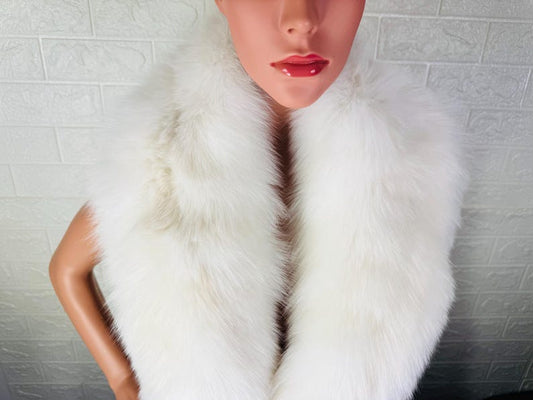 White Fox fur collar scarf, Wedding fur idea