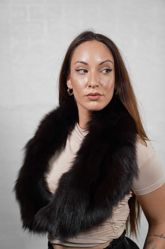 Fox Fur Collar Dark Brown Full Skin - Tatifurs worn by a model showcasing elegance and style.