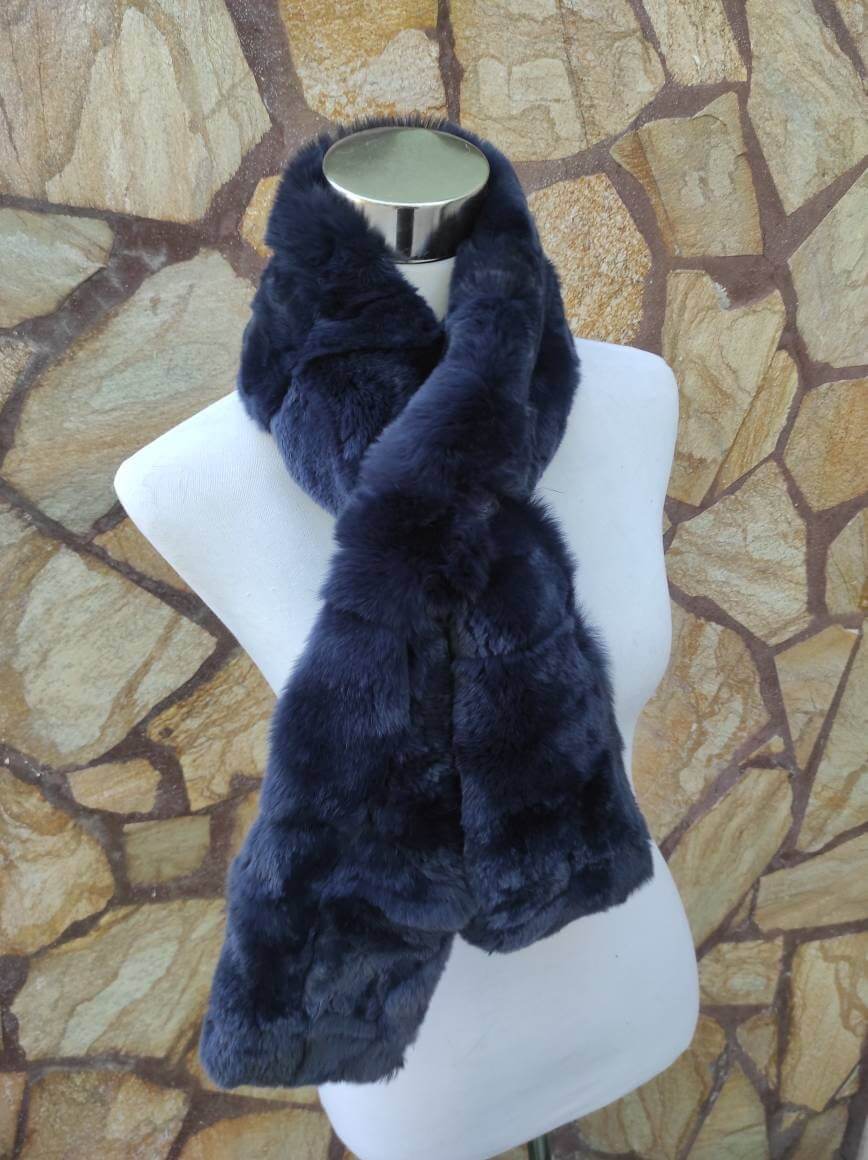 Rex Rabbit Fur Scarf Navy Blue - Tatifurs displayed on mannequin with rich midnight blue luxurious fabric.