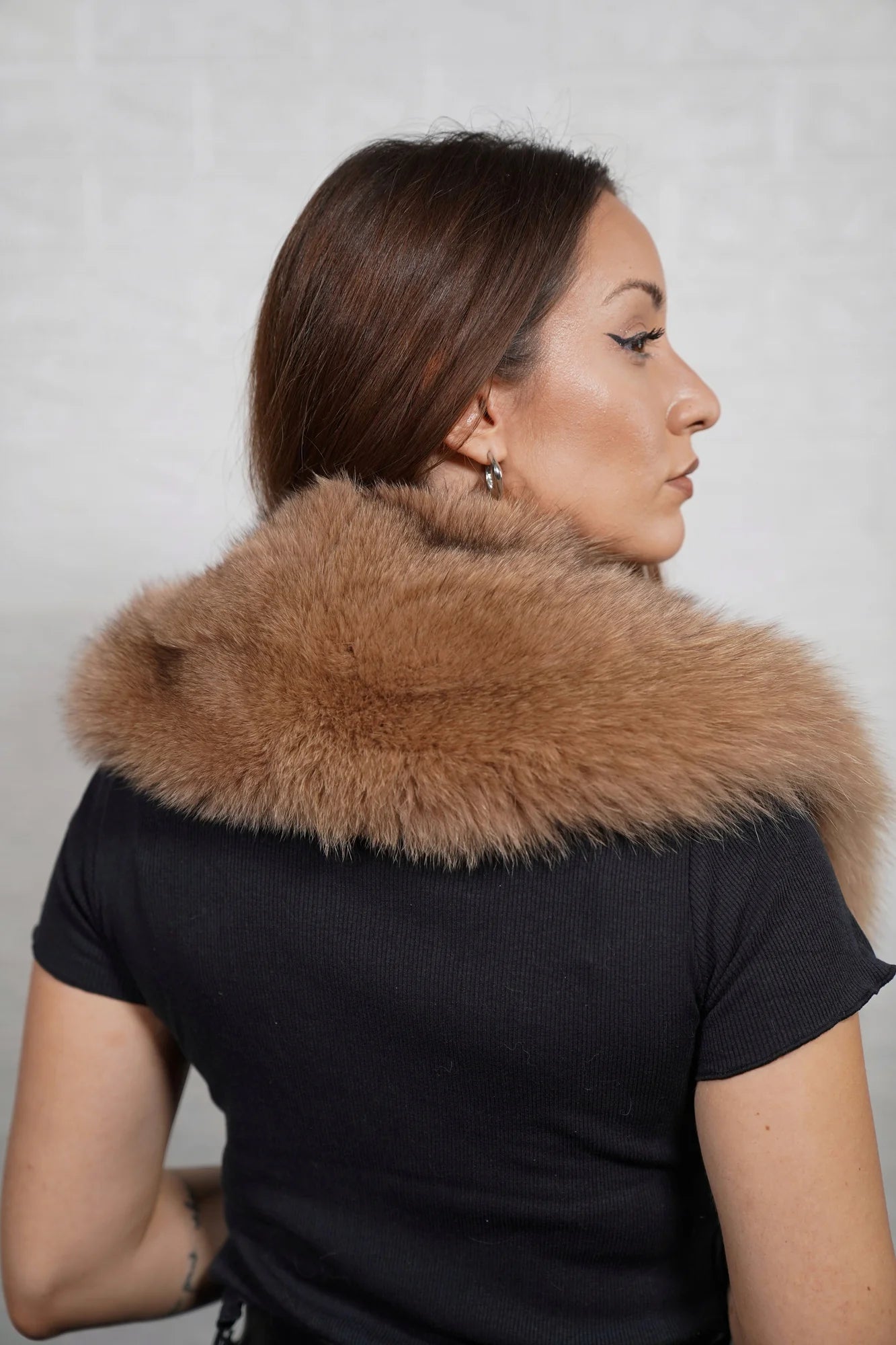 Fox fur collar camel brown close-up texture showing full skin camel brown fox pile depth and warm consistent radiant tone — Greek craftsmanship, TatiFurs
