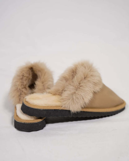 Sheepskin Wool Leather Fur Slippers Camel for Women in soft beige fur and comfortable design.