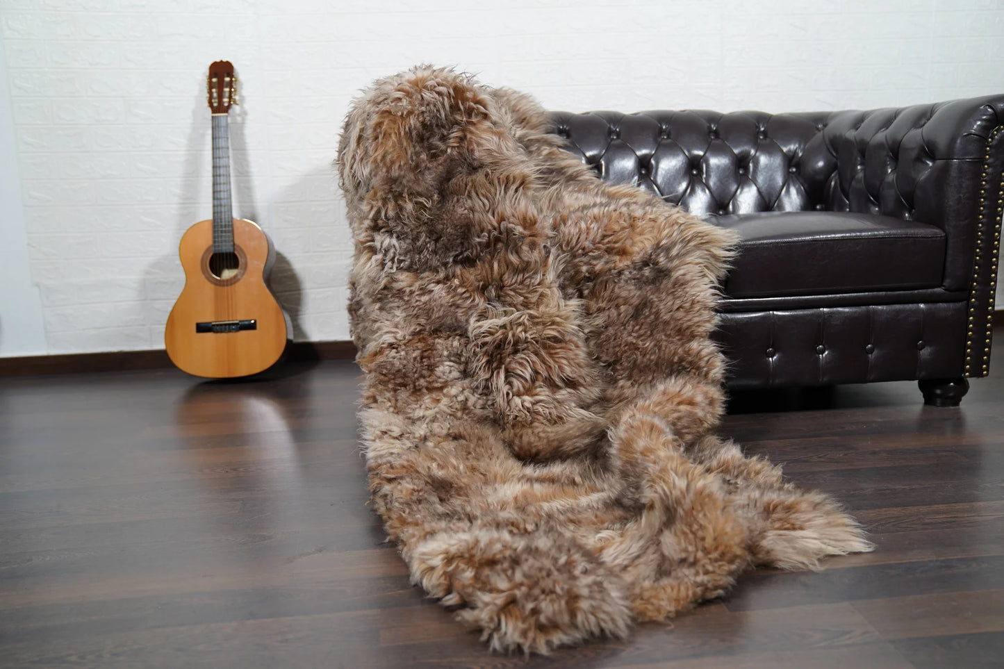 Alpaca throw blanket iceberg corner detail showing natural alpaca wool fiber quality and cool luminous iceberg tone — Greek craftsmanship, TatiFurs

