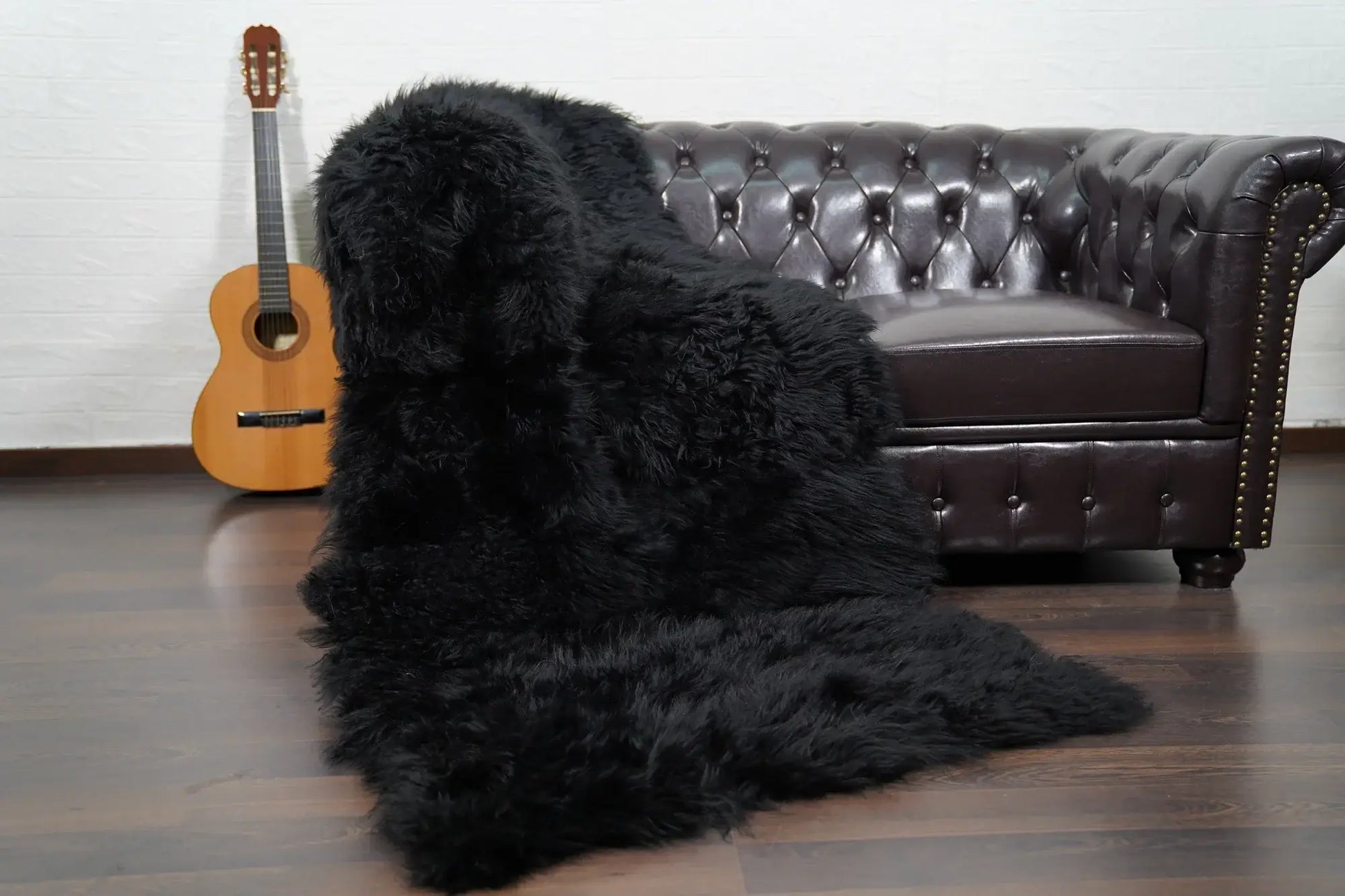 Alpaca throw blanket black wool — top view, TatiFurs

