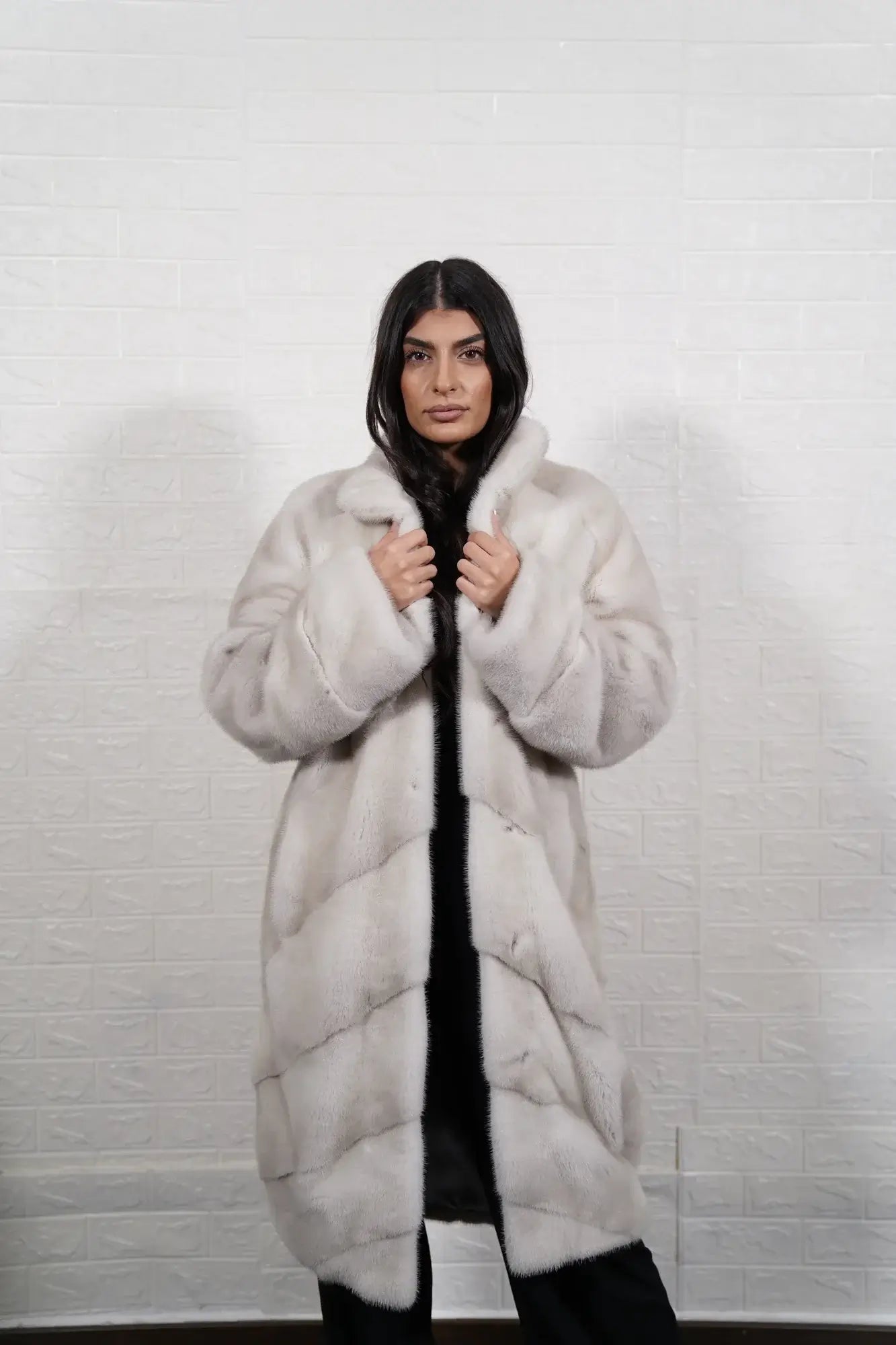 mink fur coat pearl natural — back view, long length, horizontal pelt rows — Greek craftsmanship, TatiFurs
