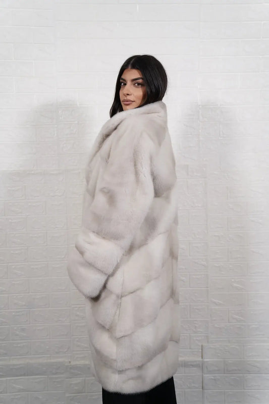 mink fur coat pearl natural — horizontal full skin mink rows, close-up surface detail — Greek craftsmanship, TatiFurs
