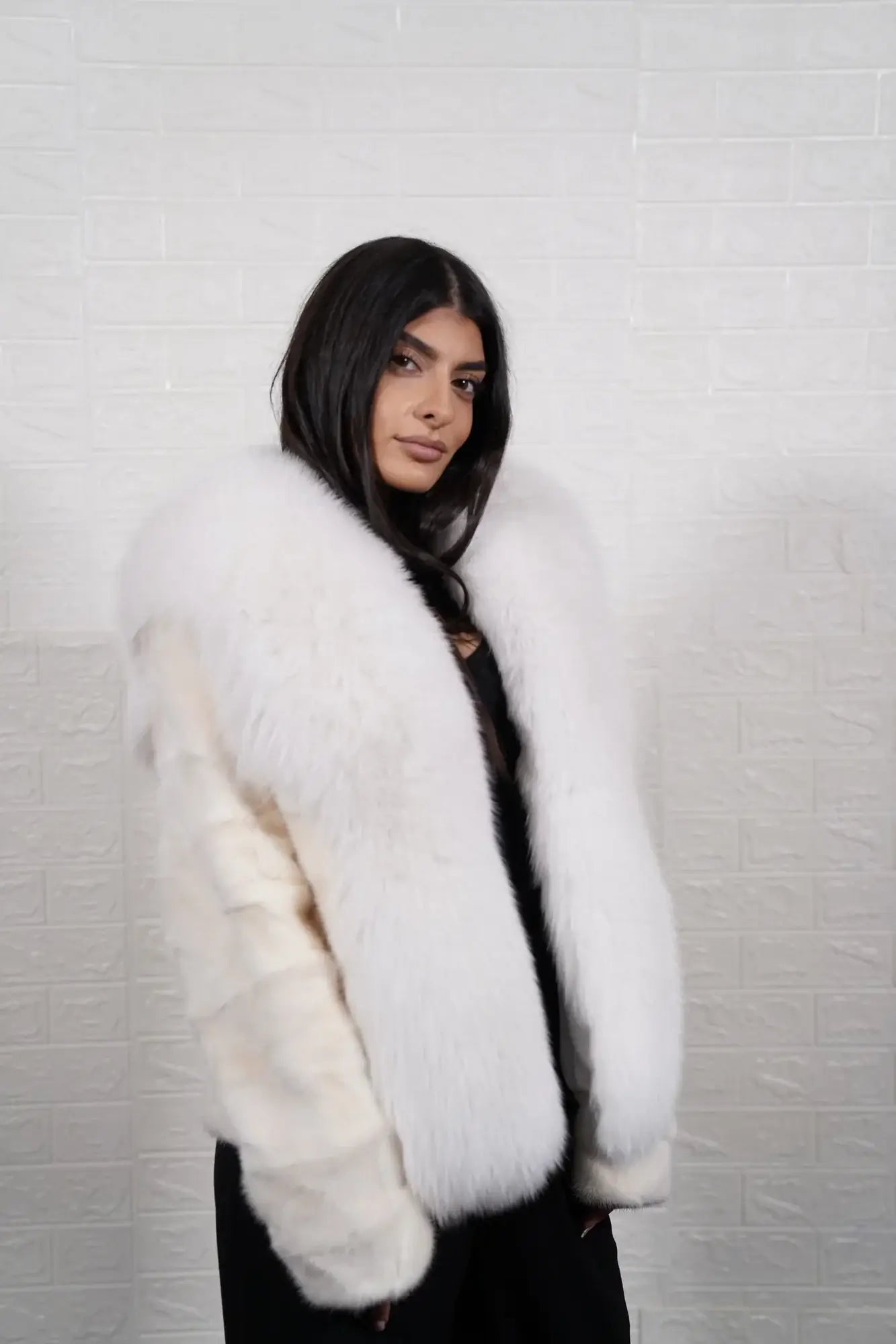 mink fur jacket white with fox — side profile, hip level silhouette, fox panels framing front — Greek craftsmanship, TatiFurs
