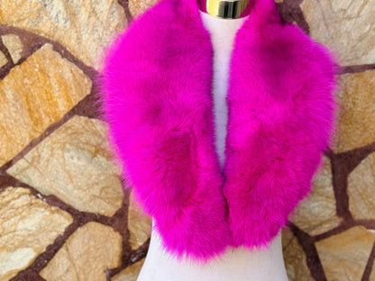 Fuchsia Fox fur collar scarf