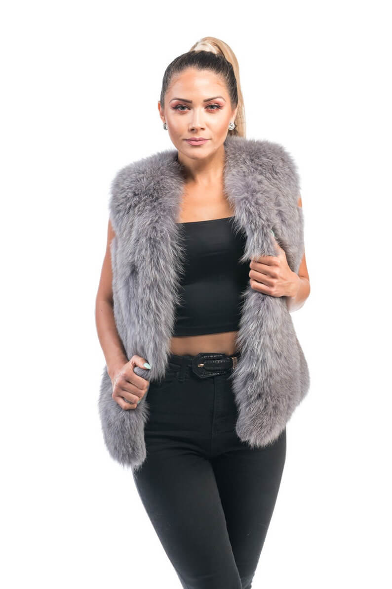 Gray Fox Fur Vest Full Skin - Tatifurs worn by a model, showcasing luxury and elegance.