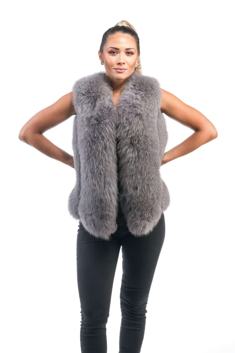 Gray Fox Fur Vest Full Skin - Tatifurs worn by a model, showcasing plush gray fox fur and elegant style.