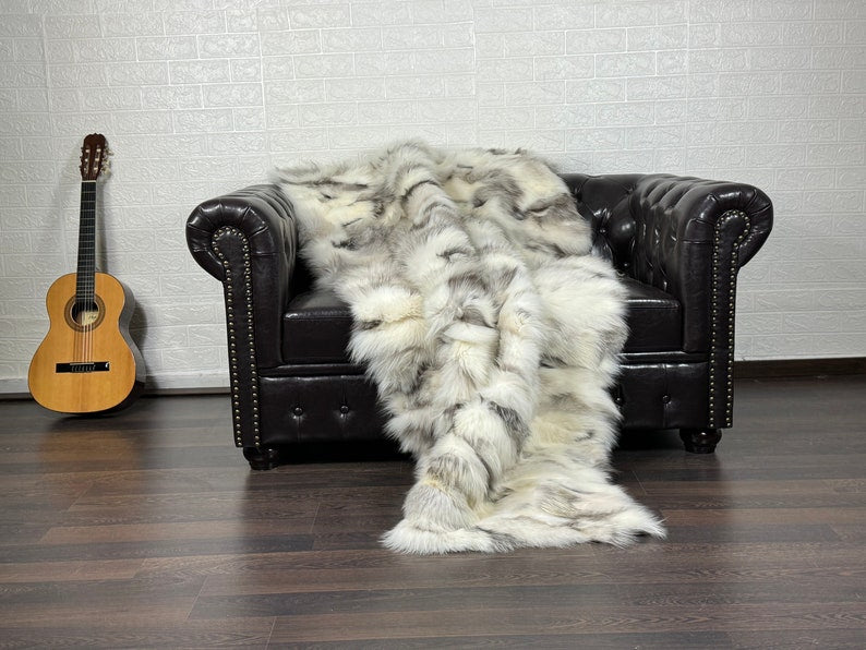 PLATINUM NATURAL DOUBLE SIDED Fox fur throw blanket