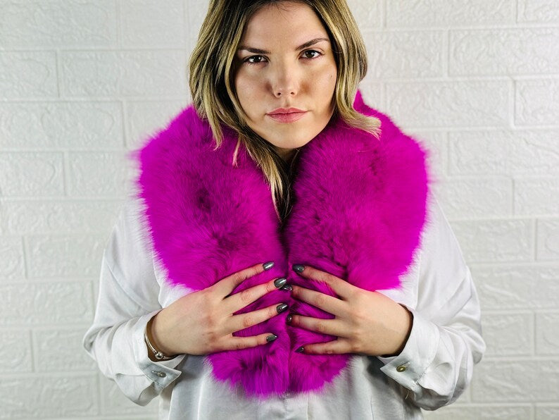Fuchsia Fox fur collar scarf