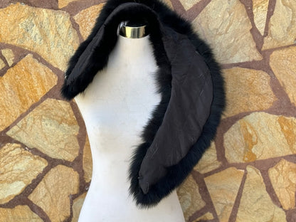 Black with white marks Fox fur collar scarf