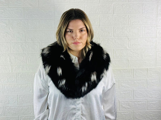 Black with white marks Fox fur collar scarf