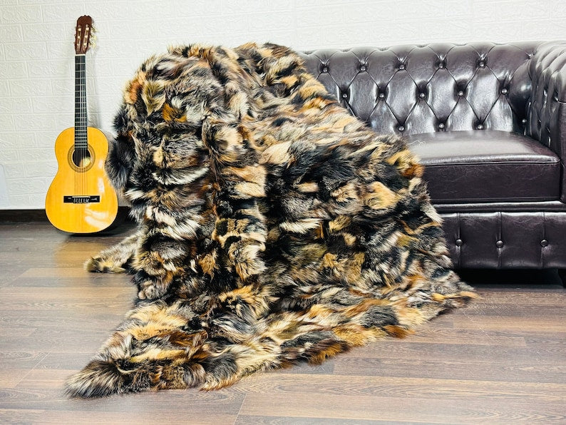 CROSS NATURAL DOUBLE SIDED Fox fur throw blanket
