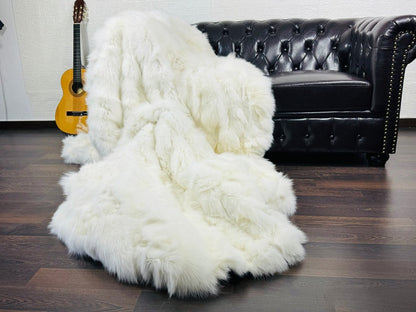 WHITE DOUBLE SIDED Fox fur throw blanket