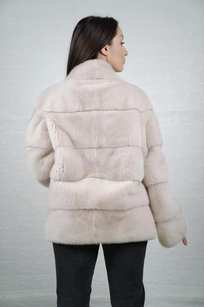 Trendy short mink fur coat for women