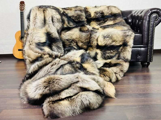 Natural fin raccoon fur throw blanket full skin — front view, TatiFurs

