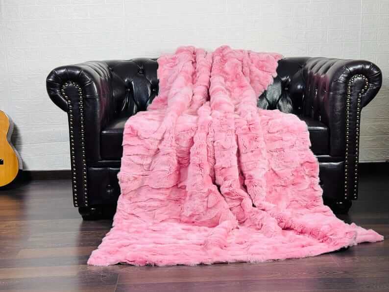 rex rabbit fur throw blanket pink — dense velvety rex rabbit pile, close-up texture detail — Greek craftsmanship, TatiFurs
