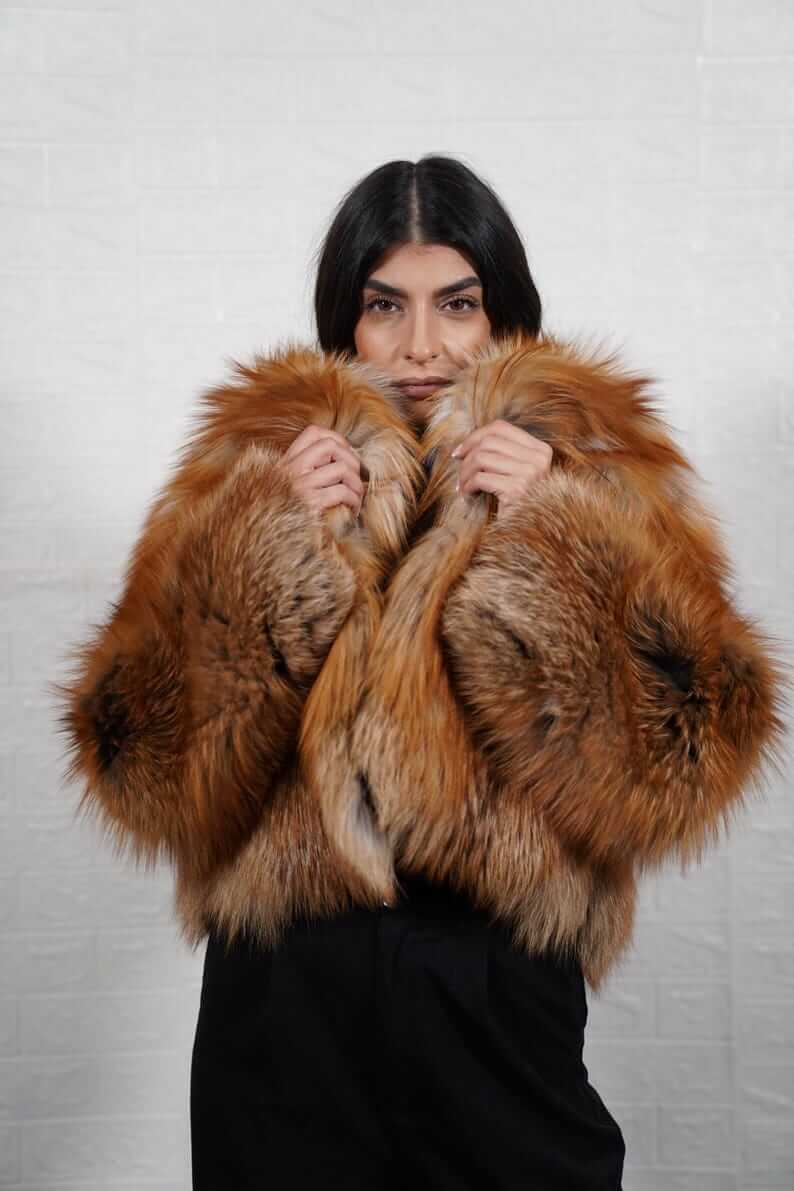 Close-up of golden fox fur and collar
