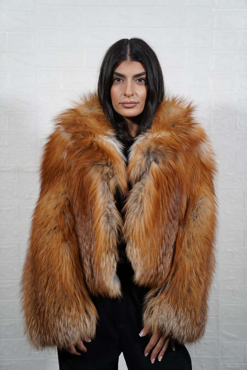 Golden fox fur skin short jacket with collar, front view
