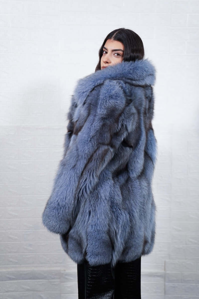 Fox Fur Jacket BlueJean Coat Collared - Tatifurs worn by a model showcasing its luxurious and stylish design in rich blue tones.