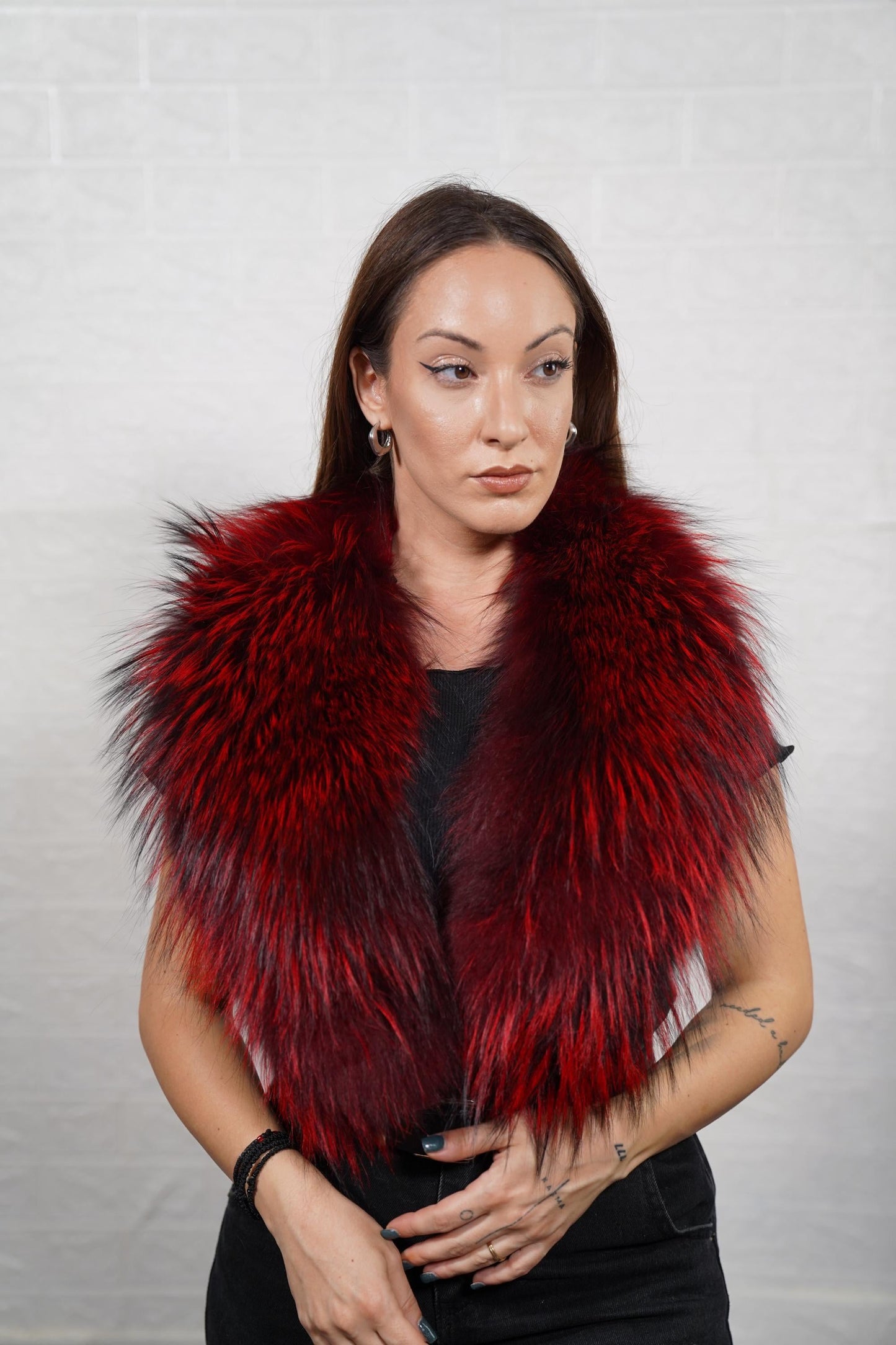 Detachable fox fur collar with full volume