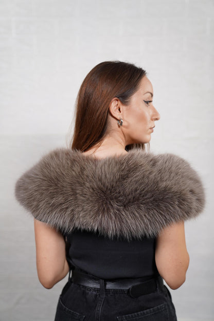Plush fox fur collar with soft, fluffy texture