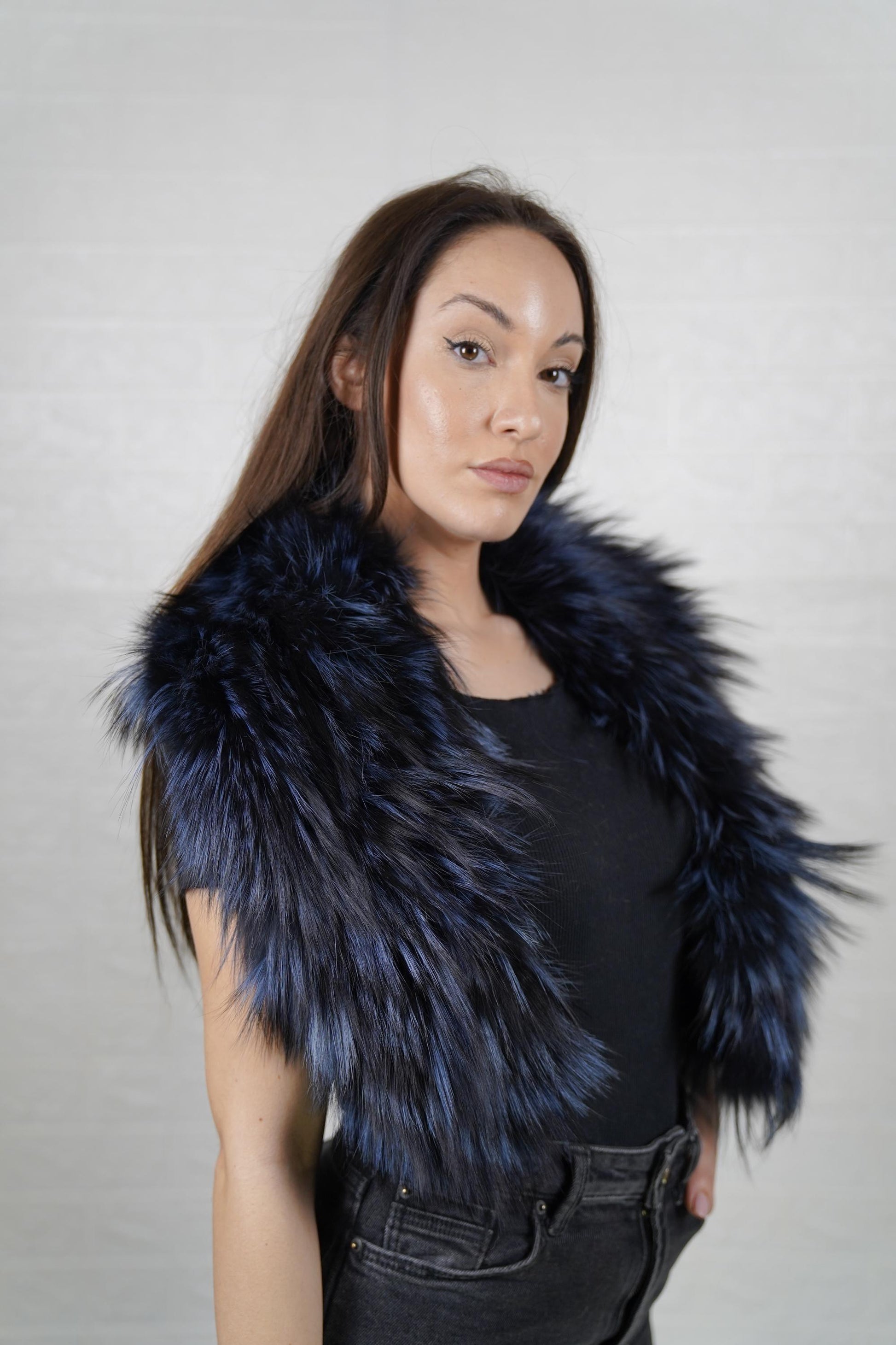 Smooth fox fur collar with dense, long fur