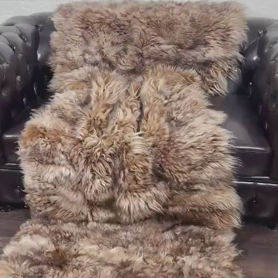 Alpaca throw blanket iceberg velvet cotton backing detail showing smooth warm reverse against natural iceberg alpaca wool face — Greek craftsmanship, TatiFurs
