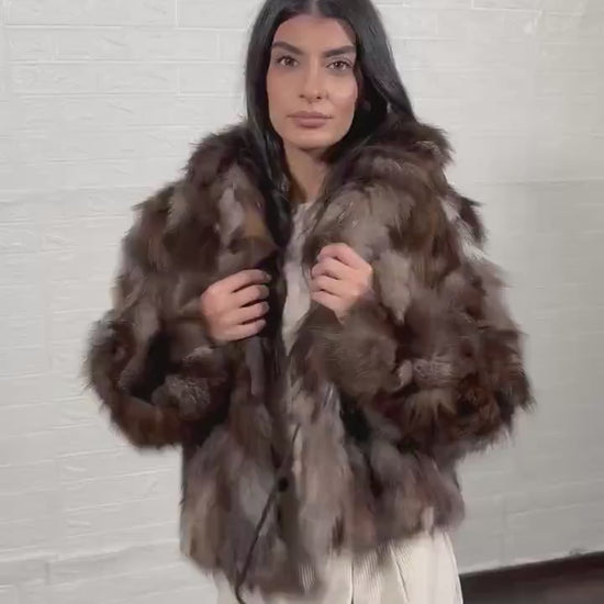 Fox Fur Jacket Crystal Natural – Luxury - Tatifurs worn by a model, showcasing its plush collar and elegant fit.
