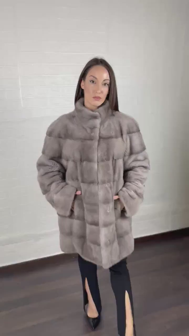 Mink fur coat silver video — Greek craftsmanship, TatiFurs
