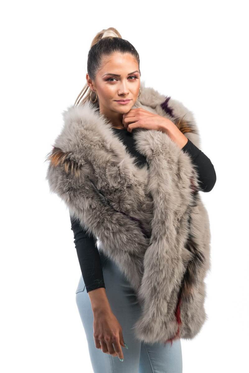 Fox Fur Scarf Long Gray Colorful Line - Tatifurs worn by model, showcasing its luxurious style and unique colorful line.