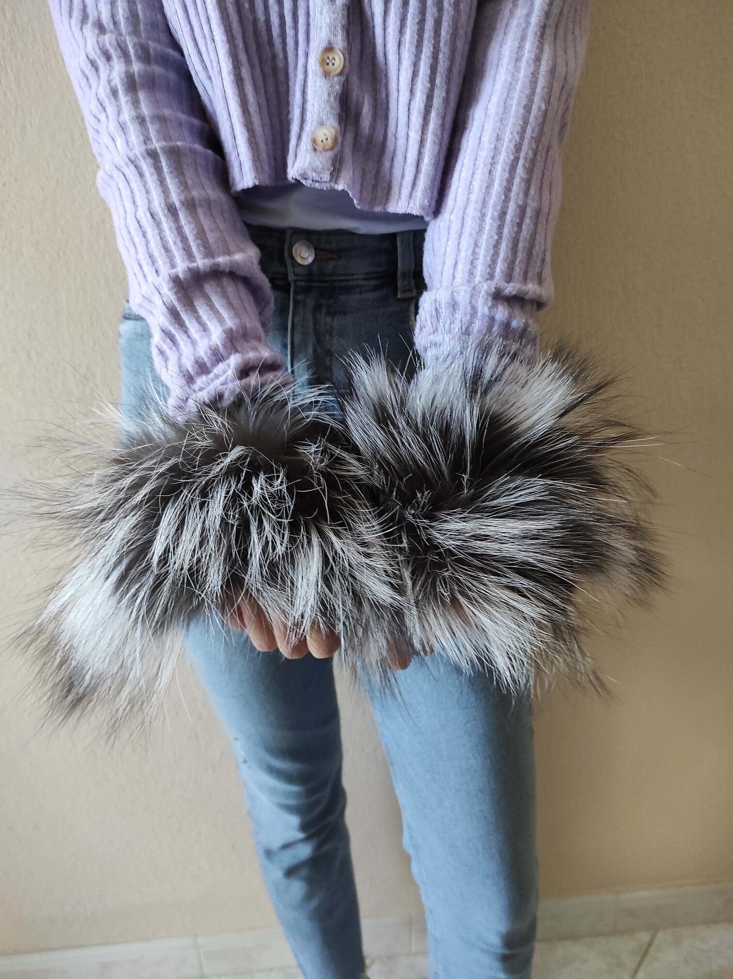 Natural Silver Fox Fur Cuffs - Tatifurs worn by model showcasing luxurious texture and color.