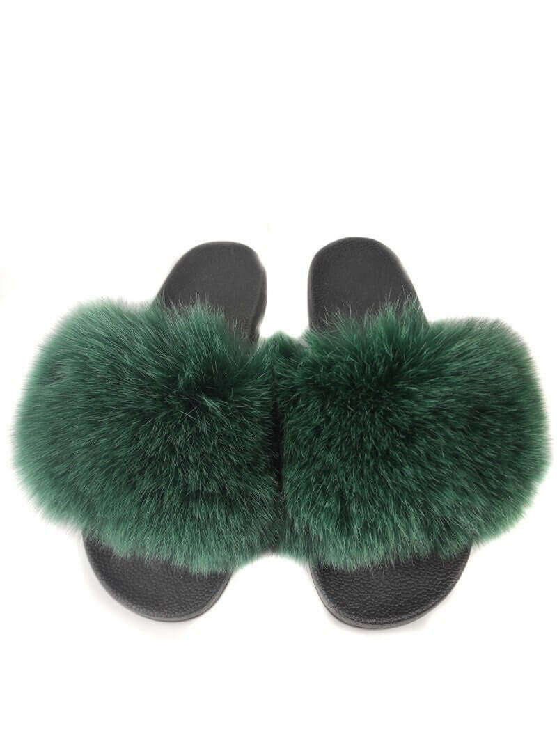 Fox Fur Slides Green - Tatifurs, luxurious green fur slides for women, perfect for stylish everyday wear.