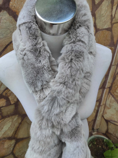 Rex Rabbit Fur Scarf Light Gray - Tatifurs displayed elegantly on a mannequin, showcasing its luxurious texture.