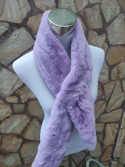 Rex Rabbit Fur Scarf Light Purple - Tatifurs displayed elegantly on a mannequin, showcasing its soft and luxurious texture.